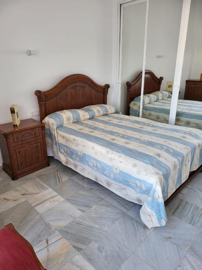 Leo Habitación en casa particular